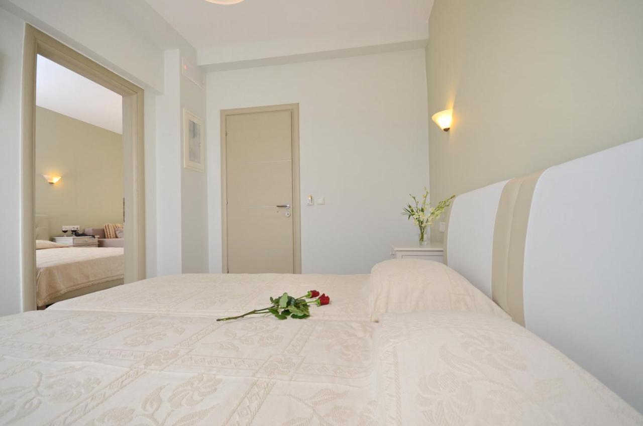 Blue Sky Aparthotel Naxos City Kamer foto